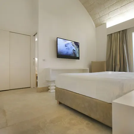 Masseria Antonio Augusto 3* 레베라노
